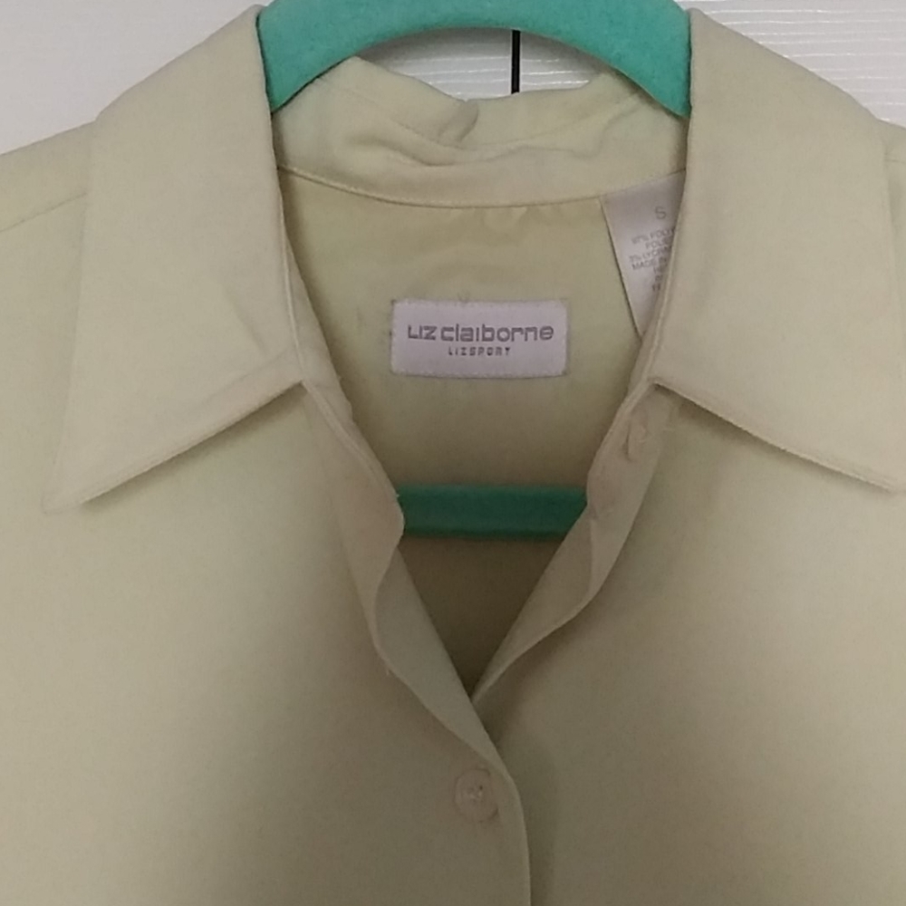 Button down shirt - Picture 4 of 5